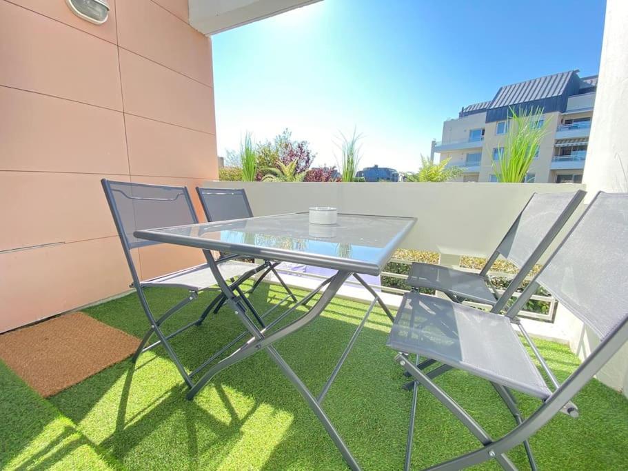 Ferienwohnung Plein Charme Aux Minimes Terrasse Calme + Parking La Rochelle  Exterior foto